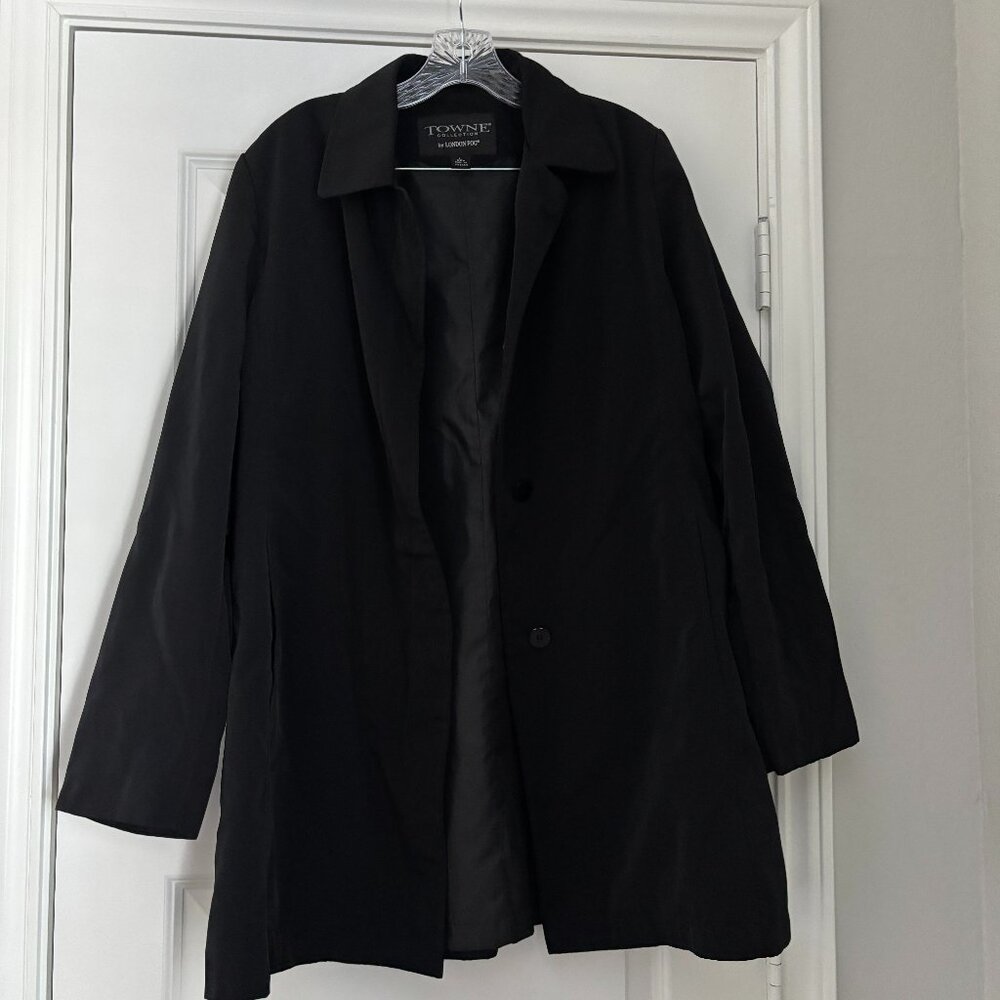 Women's Towne Collection by London Fog all-weather walking coat - fits L/XL